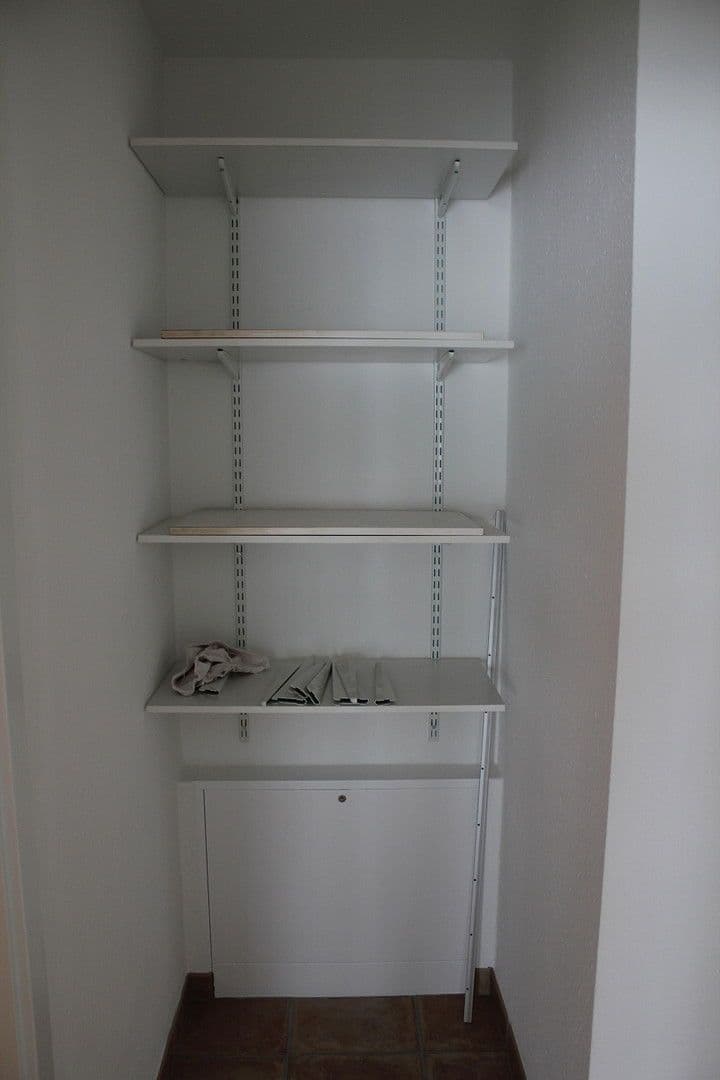 Predaj bytu 3-izbový 92 m², Montabaurer Str. 21, Frankfurt, Hesensko Predaj bytu 3-izbový 92 m², Montabaurer Str. 21, Frankfurt, Hesensko