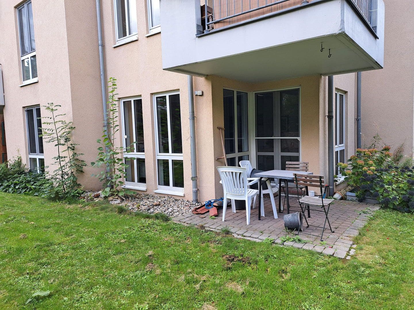 Predaj kancelárie 90 m², Würzburger Str. 51, Dresden-Plauen, Sasko Predaj kancelárie 90 m², Würzburger Str. 51, Dresden-Plauen, Sasko