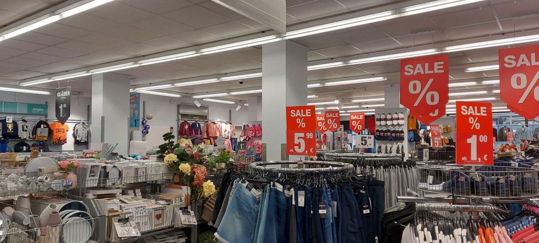 Prenájom nebytového priestoru 374 m², Kölner Straße 50, Troisdorf, Severné Porýnie - Westfálsko Prenájom nebytového priestoru 374 m², Kölner Straße 50, Troisdorf, Severné Porýnie - Westfálsko