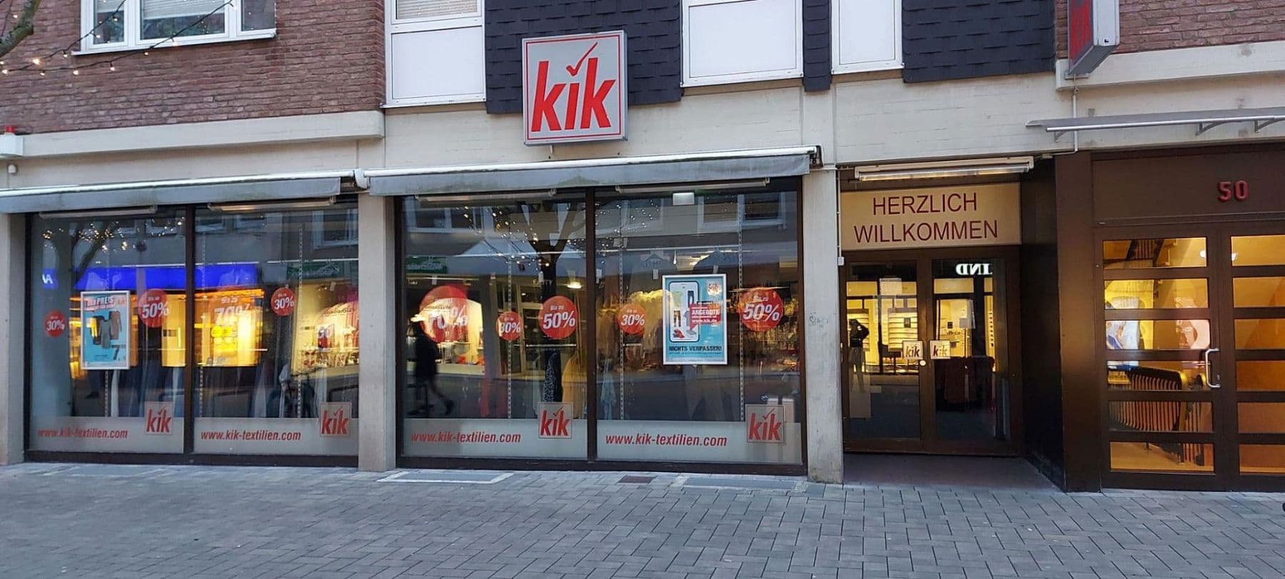 Prenájom nebytového priestoru 374 m², Kölner Straße 50, Troisdorf, Severné Porýnie - Westfálsko Prenájom nebytového priestoru 374 m², Kölner Straße 50, Troisdorf, Severné Porýnie - Westfálsko