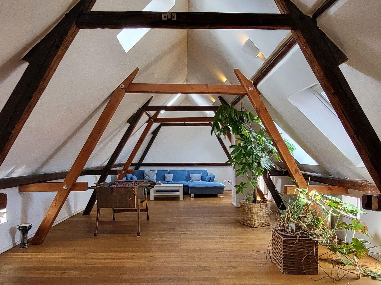 Prenájom domu 257 m², pozemek 509 m², Schöneck, Hesensko Prenájom domu 257 m², pozemek 509 m², Schöneck, Hesensko