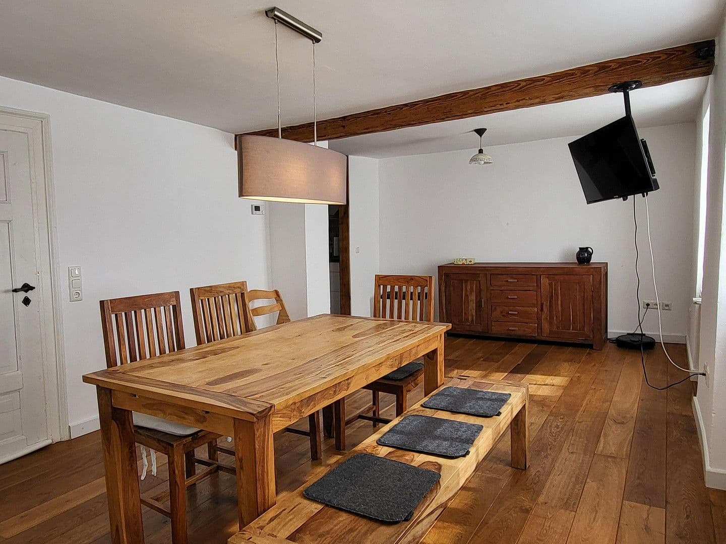 Prenájom domu 257 m², pozemek 509 m², Schöneck, Hesensko Prenájom domu 257 m², pozemek 509 m², Schöneck, Hesensko