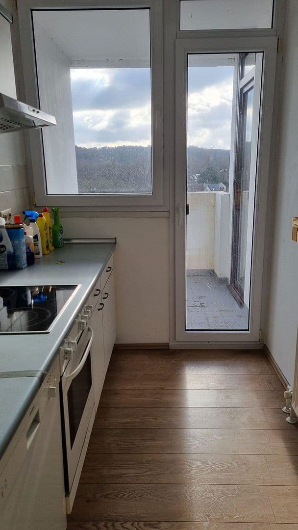 Predaj bytu 3-izbový 83 m², Bonn, Severné Porýnie - Westfálsko Predaj bytu 3-izbový 83 m², Bonn, Severné Porýnie - Westfálsko