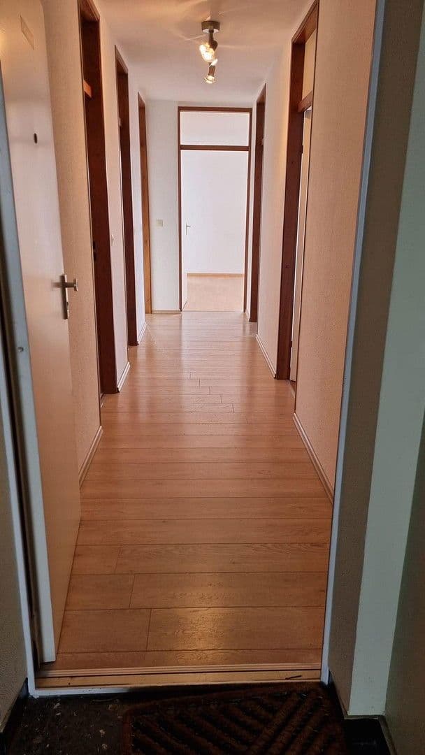 Predaj bytu 3-izbový 83 m², Bonn, Severné Porýnie - Westfálsko Predaj bytu 3-izbový 83 m², Bonn, Severné Porýnie - Westfálsko