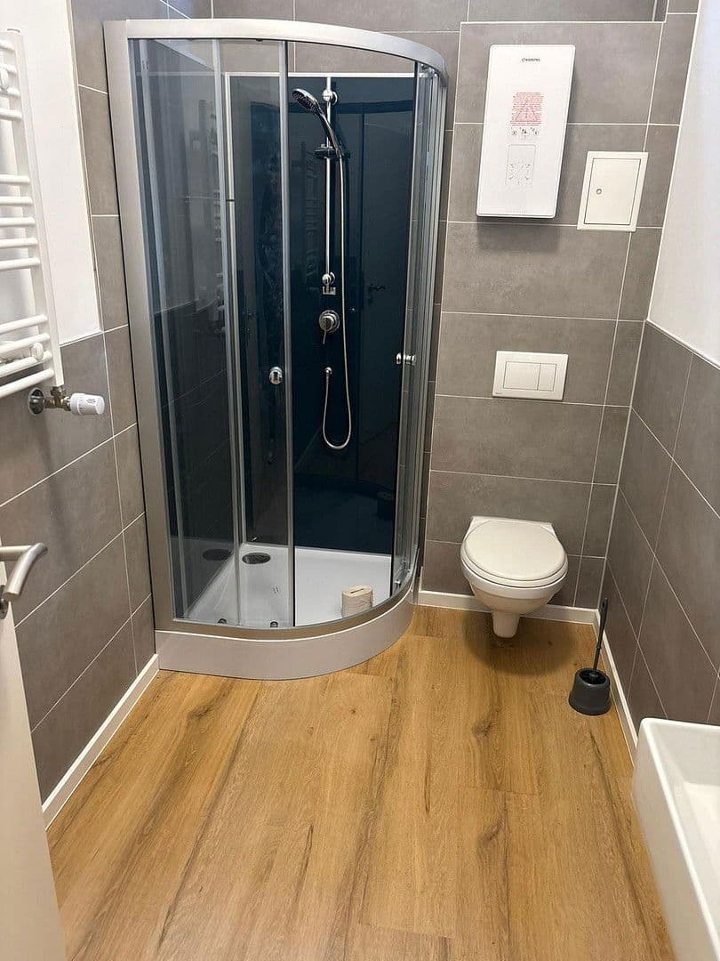 Prenájom bytu 2-izbový 75 m², Mühlstr. 45, Kaiserlautern, Porýnie-Falcko Prenájom bytu 2-izbový 75 m², Mühlstr. 45, Kaiserlautern, Porýnie-Falcko