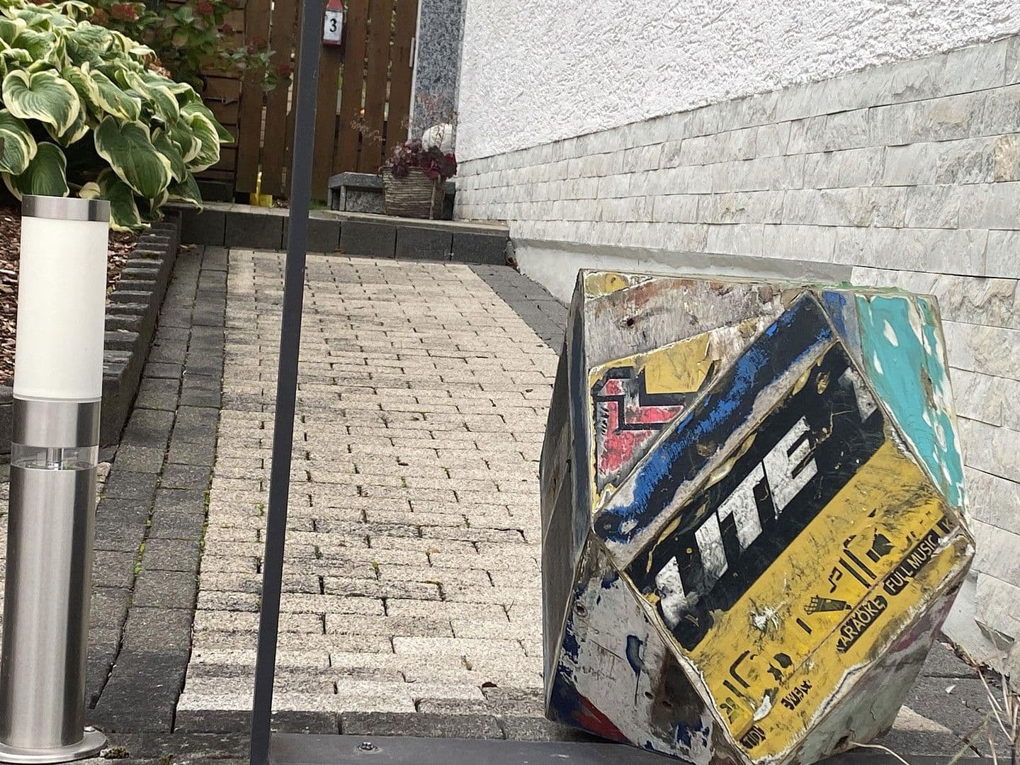 Predaj domu 232 m², pozemek 642 m², Am Wingert, Rockenberg, Hesensko Predaj domu 232 m², pozemek 642 m², Am Wingert, Rockenberg, Hesensko