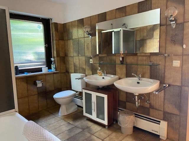 Predaj domu 320 m², pozemek 853 m², Anton Gabelestrasse 13, Meßkirch, Bádensko-Wurttembersko Predaj domu 320 m², pozemek 853 m², Anton Gabelestrasse 13, Meßkirch, Bádensko-Wurttembersko