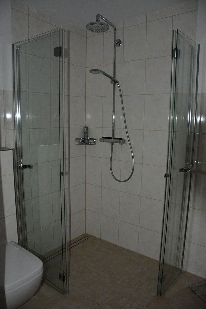 Prenájom domu 140 m², pozemek 1.000 m², Bad Oeynhausen, Severné Porýnie - Westfálsko Prenájom domu 140 m², pozemek 1.000 m², Bad Oeynhausen, Severné Porýnie - Westfálsko