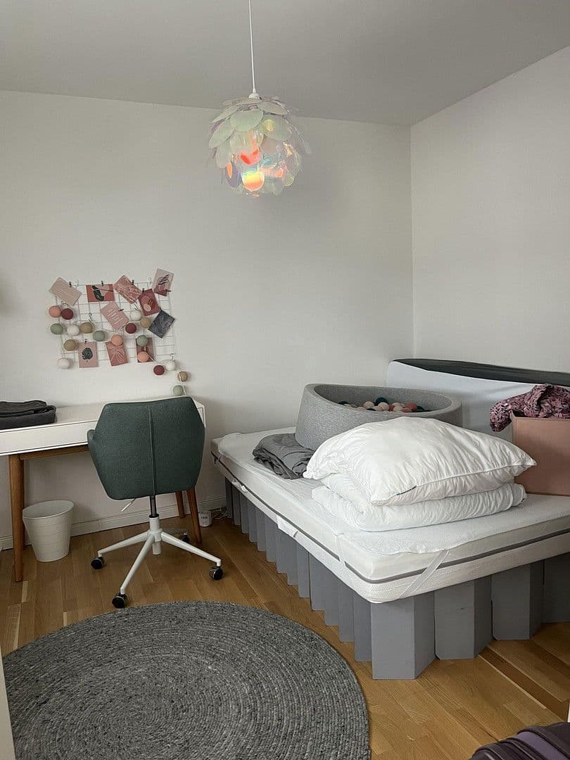 Prenájom domu 160 m², pozemek 650 m², Spandau, Berlín Prenájom domu 160 m², pozemek 650 m², Spandau, Berlín