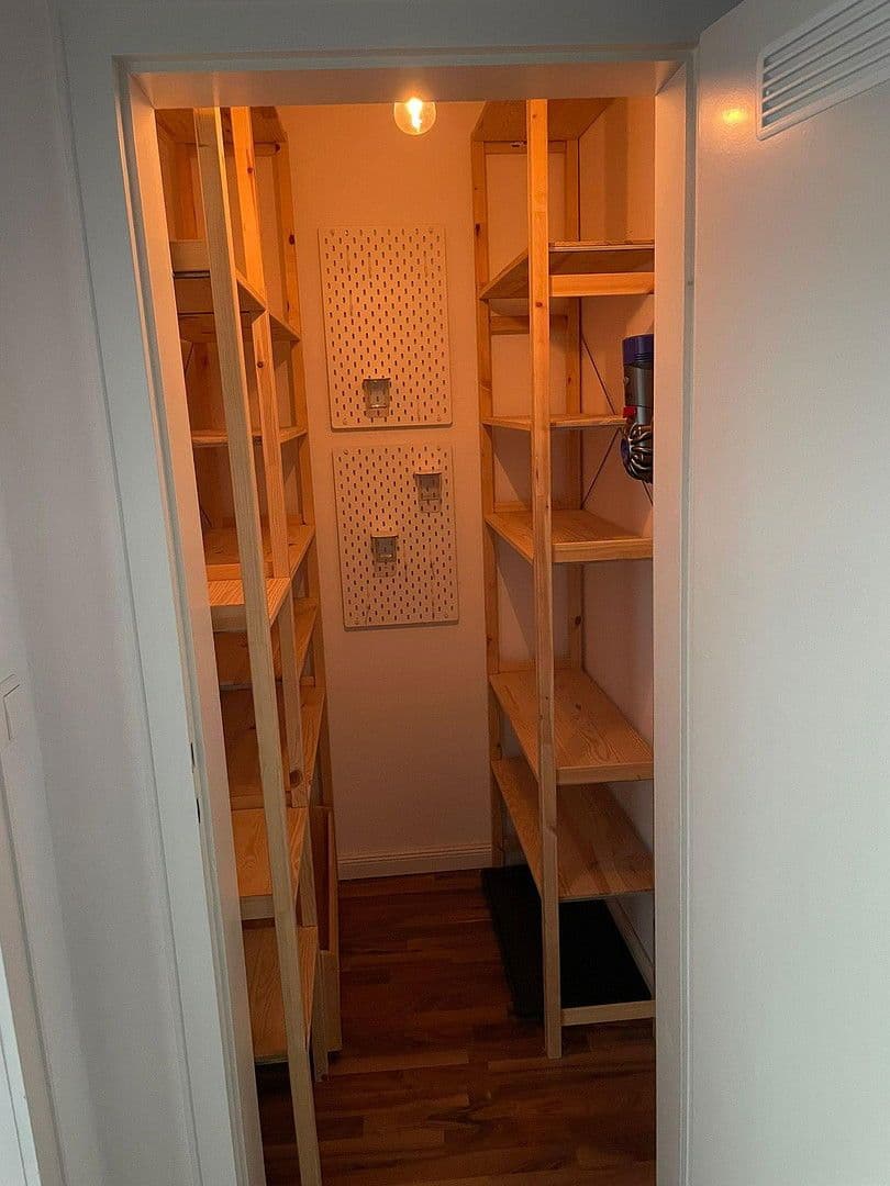 Predaj bytu 2-izbový 61 m², Karlsruhe, Bádensko-Wurttembersko Predaj bytu 2-izbový 61 m², Karlsruhe, Bádensko-Wurttembersko