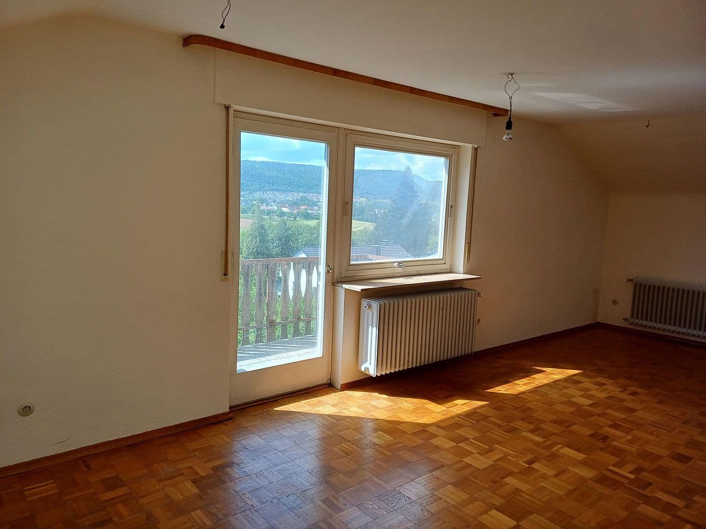 Predaj domu 213 m², pozemek 924 m², Aalen, Bádensko-Wurttembersko Predaj domu 213 m², pozemek 924 m², Aalen, Bádensko-Wurttembersko