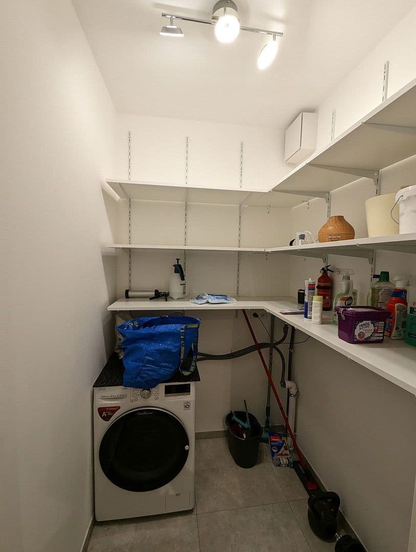 Prenájom bytu 2-izbový 74 m², Gotenweg 4, Braunschweig, Dolné Sasko Prenájom bytu 2-izbový 74 m², Gotenweg 4, Braunschweig, Dolné Sasko