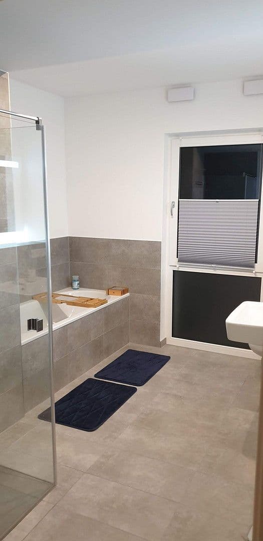 Prenájom bytu 2-izbový 74 m², Gotenweg 4, Braunschweig, Dolné Sasko Prenájom bytu 2-izbový 74 m², Gotenweg 4, Braunschweig, Dolné Sasko