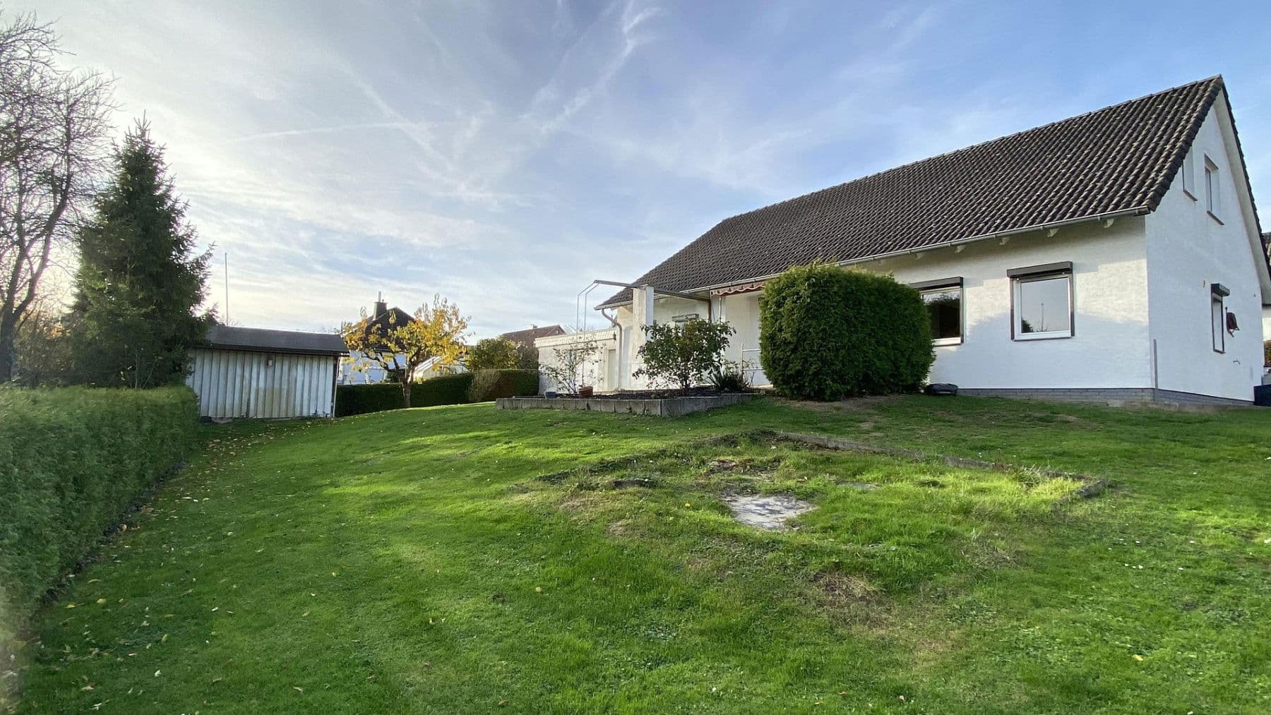 Predaj domu 191 m², pozemek 836 m², Alterathsfeld 7, Lamspringe, Dolné Sasko Predaj domu 191 m², pozemek 836 m², Alterathsfeld 7, Lamspringe, Dolné Sasko