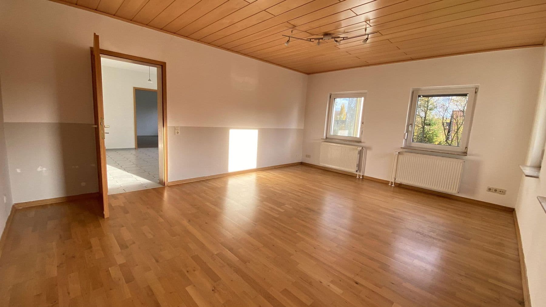Predaj domu 191 m², pozemek 836 m², Alterathsfeld 7, Lamspringe, Dolné Sasko Predaj domu 191 m², pozemek 836 m², Alterathsfeld 7, Lamspringe, Dolné Sasko