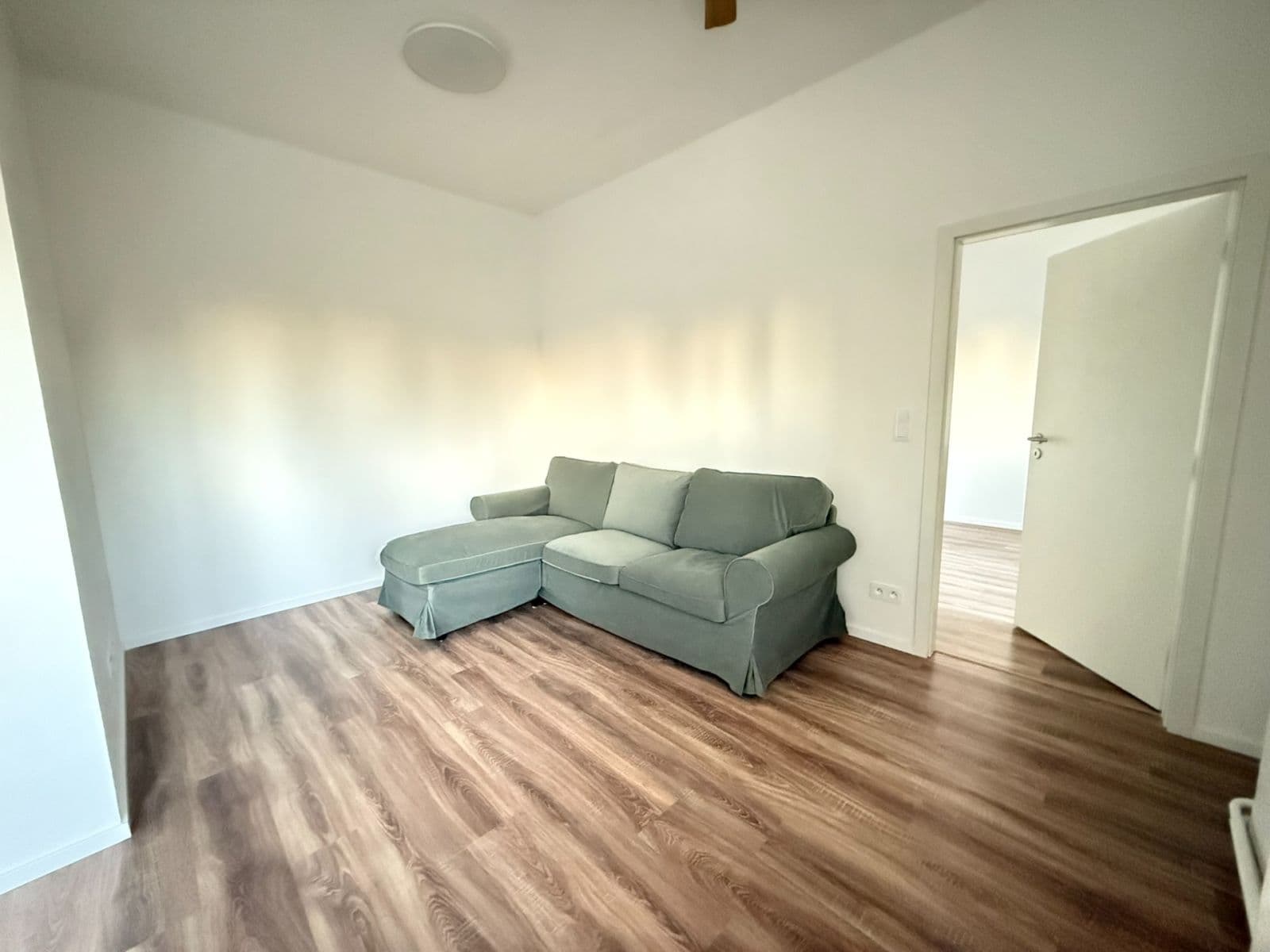 Prenájom bytu 2-izbový 46 m², Mladoboleslavská, Praha, Praha Prenájom bytu 2-izbový 46 m², Mladoboleslavská, Praha, Praha