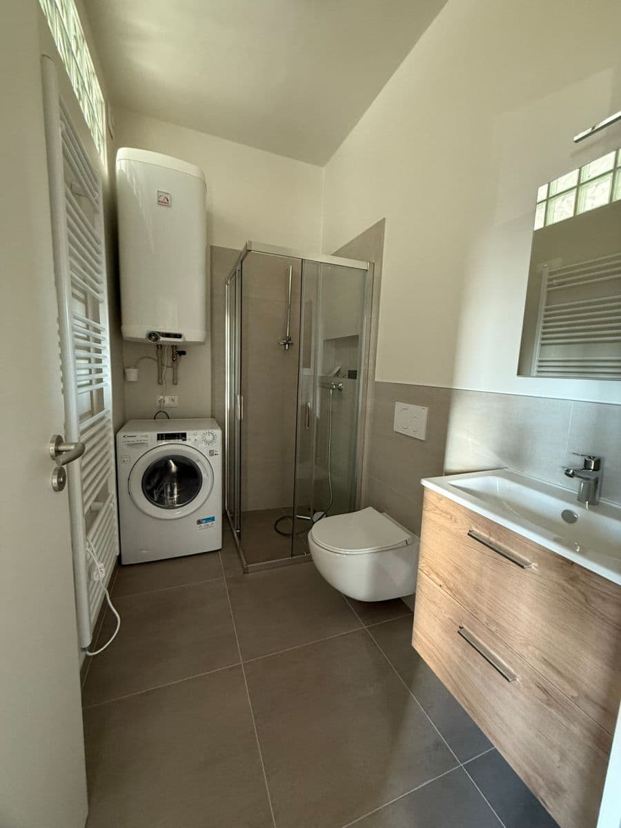 Prenájom bytu 2-izbový 46 m², Mladoboleslavská, Praha, Praha Prenájom bytu 2-izbový 46 m², Mladoboleslavská, Praha, Praha