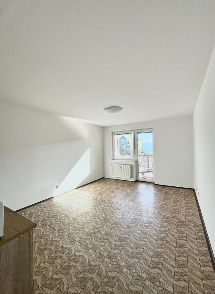 Predaj bytu 1-izbový 33 m², Urbinská, Český Krumlov, Jihočeský kraj Predaj bytu 1-izbový 33 m², Urbinská, Český Krumlov, Jihočeský kraj