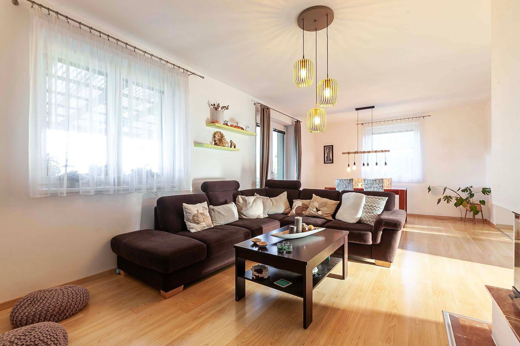 Predaj domu 688 m², pozemek 810 m², Radim, Středočeský kraj Predaj domu 688 m², pozemek 810 m², Radim, Středočeský kraj