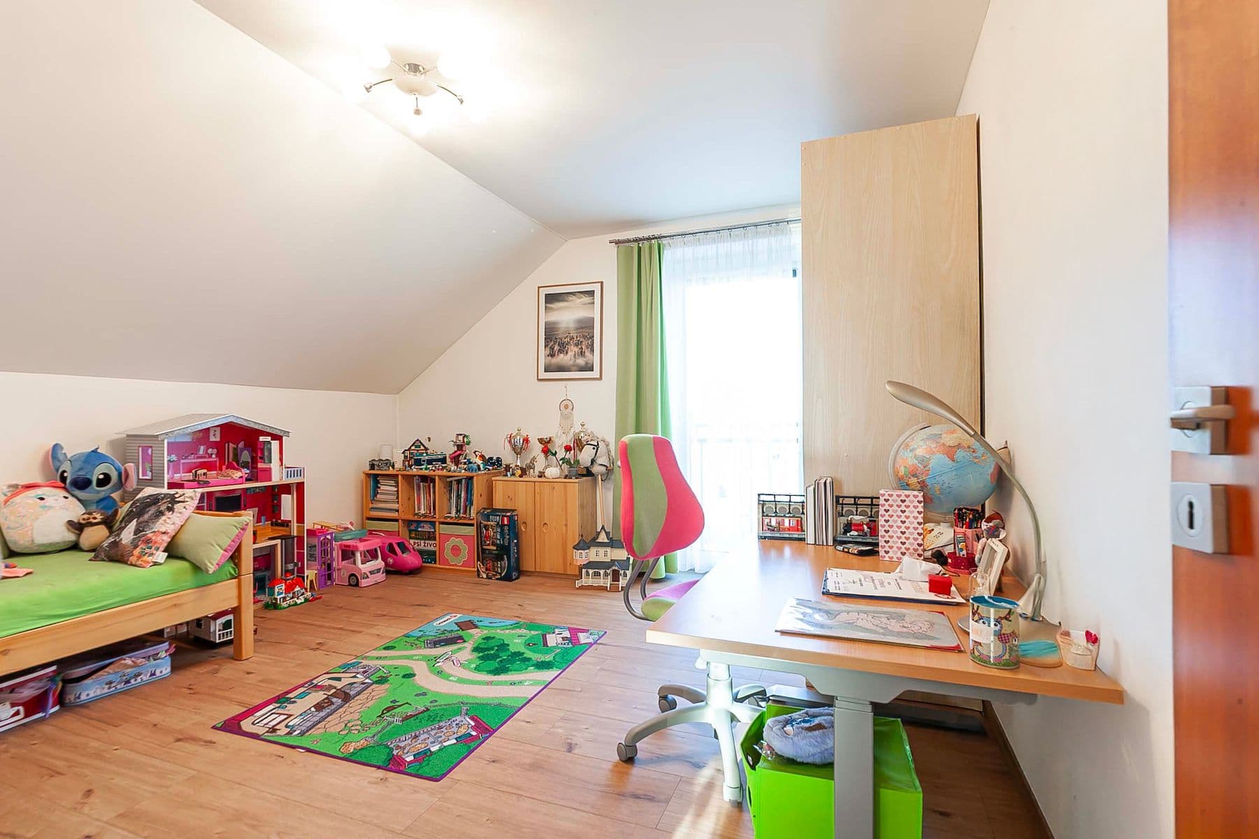 Predaj domu 688 m², pozemek 810 m², Radim, Středočeský kraj Predaj domu 688 m², pozemek 810 m², Radim, Středočeský kraj