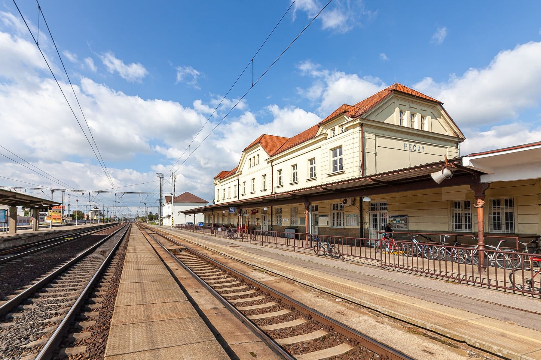 Predaj domu 688 m², pozemek 810 m², Radim, Středočeský kraj Predaj domu 688 m², pozemek 810 m², Radim, Středočeský kraj