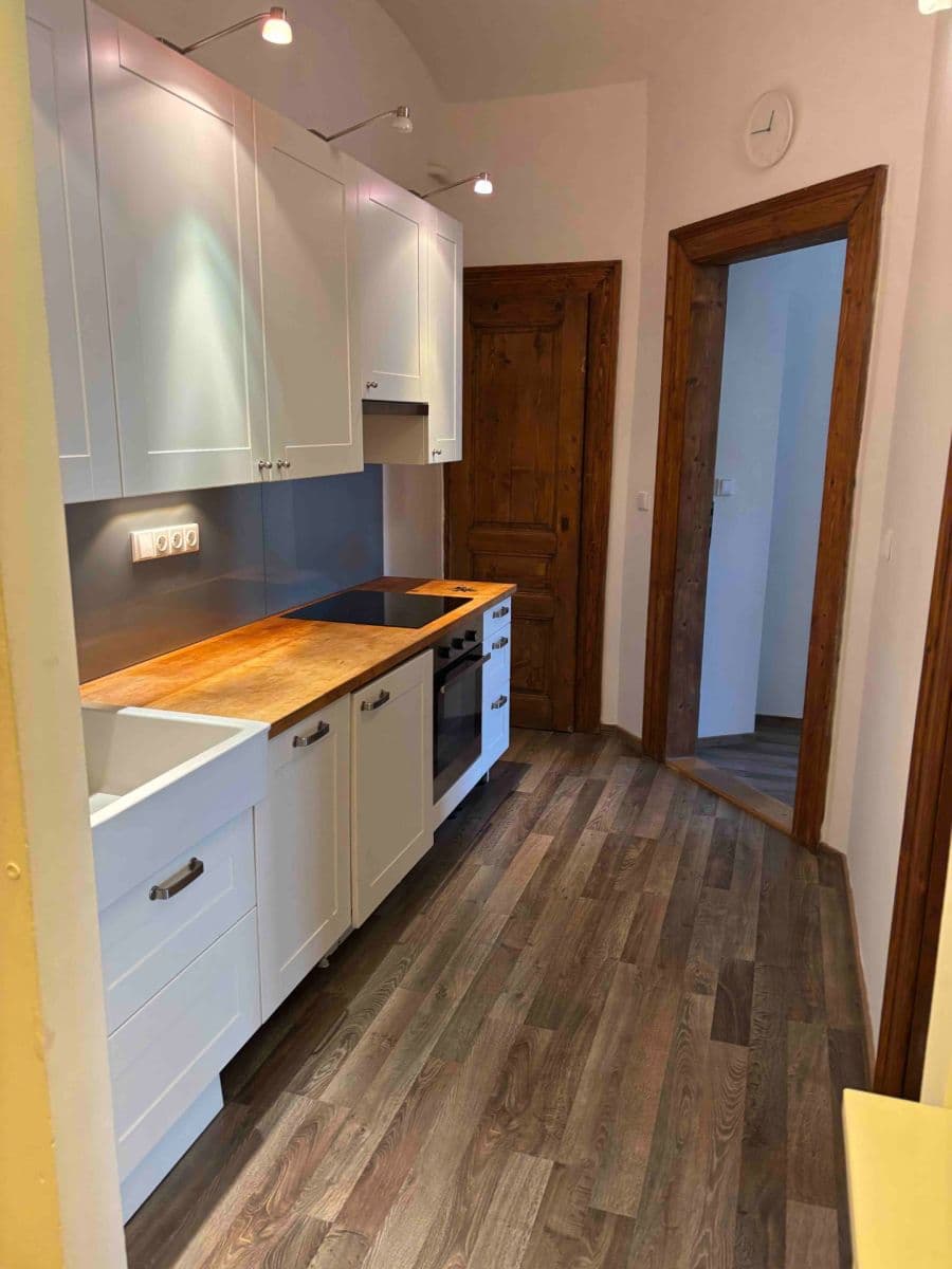 Prenájom bytu 2-izbový 62 m², Vinohradská, Praha, Praha Prenájom bytu 2-izbový 62 m², Vinohradská, Praha, Praha