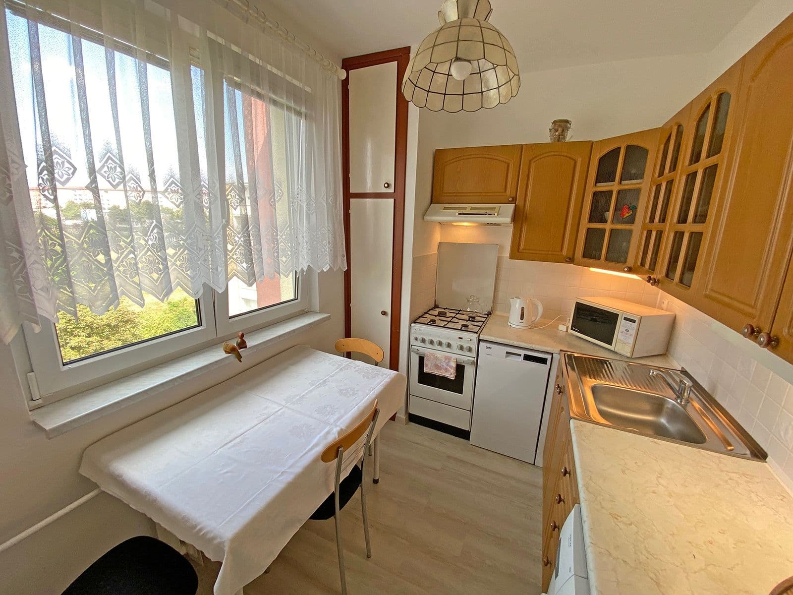 Prenájom bytu 3-izbový 76 m², Jasmínová, Praha, Praha Prenájom bytu 3-izbový 76 m², Jasmínová, Praha, Praha