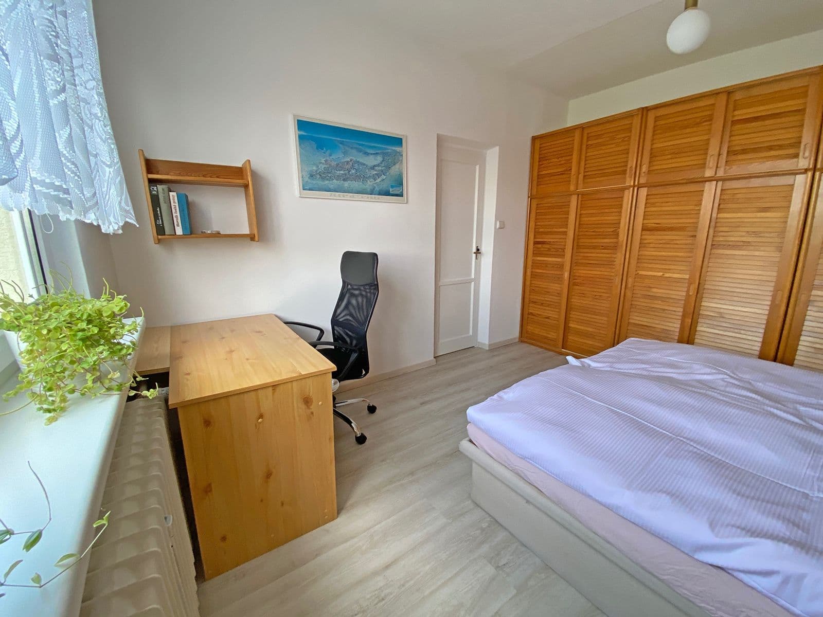 Prenájom bytu 3-izbový 76 m², Jasmínová, Praha, Praha Prenájom bytu 3-izbový 76 m², Jasmínová, Praha, Praha