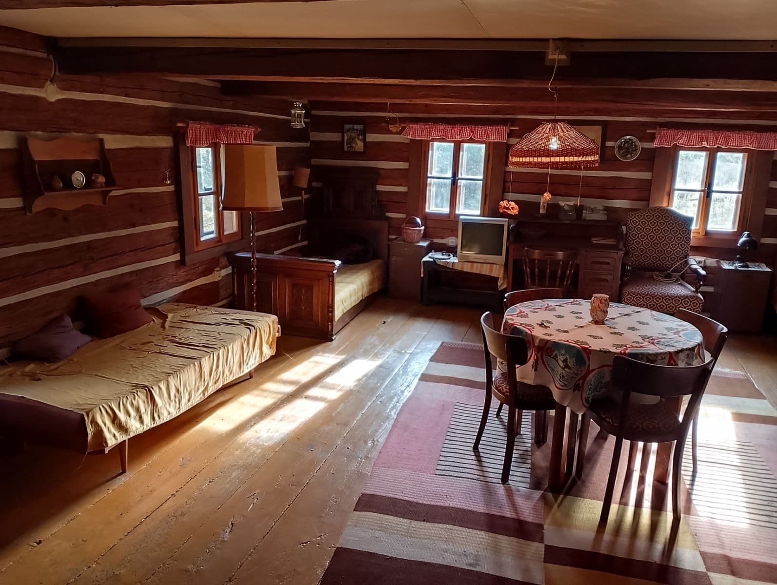 Predaj rekreačného objektu 150 m², pozemek 1.600 m², Dubá, Liberecký kraj Predaj rekreačného objektu 150 m², pozemek 1.600 m², Dubá, Liberecký kraj