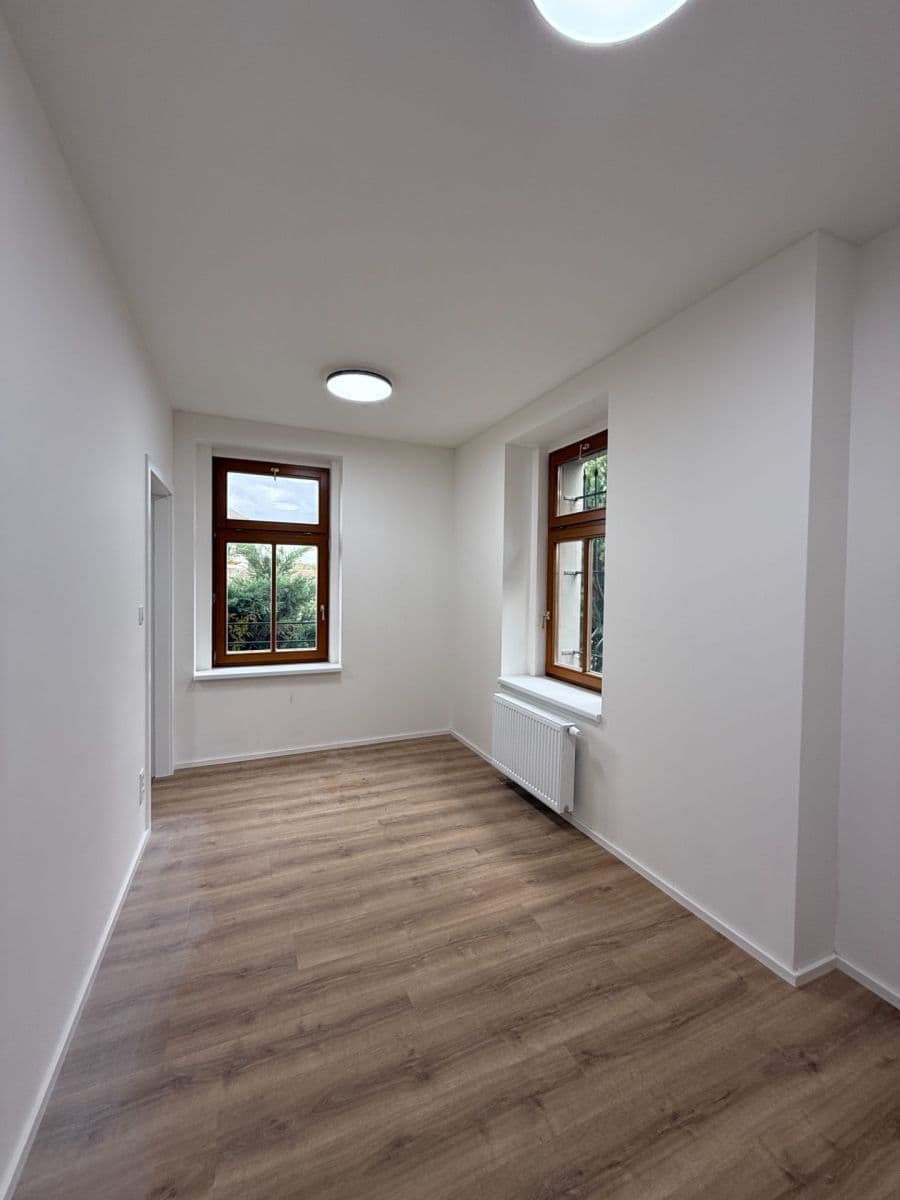Prenájom bytu 2-izbový 35 m², Jenečská, Praha, Praha Prenájom bytu 2-izbový 35 m², Jenečská, Praha, Praha