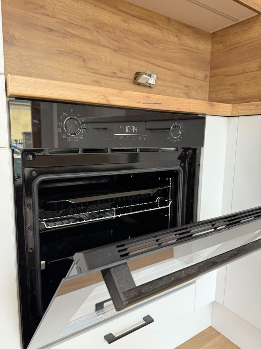 Prenájom bytu 2-izbový 35 m², Jenečská, Praha, Praha Prenájom bytu 2-izbový 35 m², Jenečská, Praha, Praha