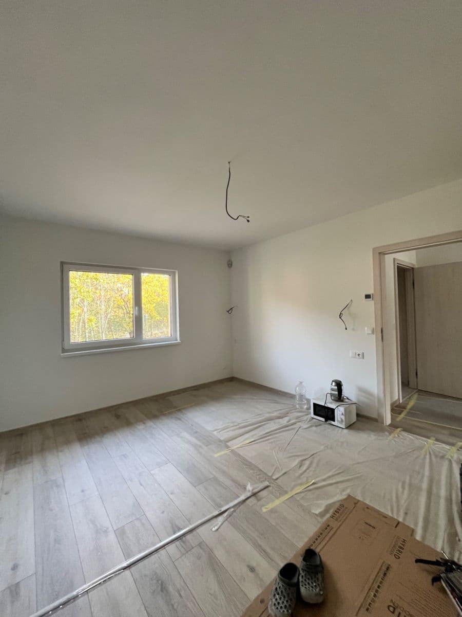 Predaj domu 160 m², pozemek 700 m², Sadov, Karlovarský kraj Predaj domu 160 m², pozemek 700 m², Sadov, Karlovarský kraj