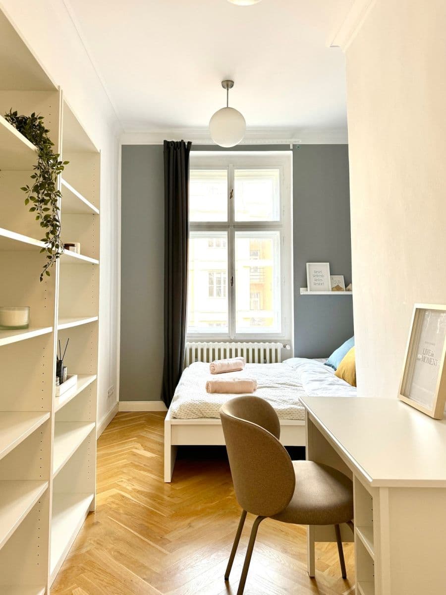 Prenájom bytu 80 m², Kroftova, Praha, Praha Prenájom bytu 80 m², Kroftova, Praha, Praha