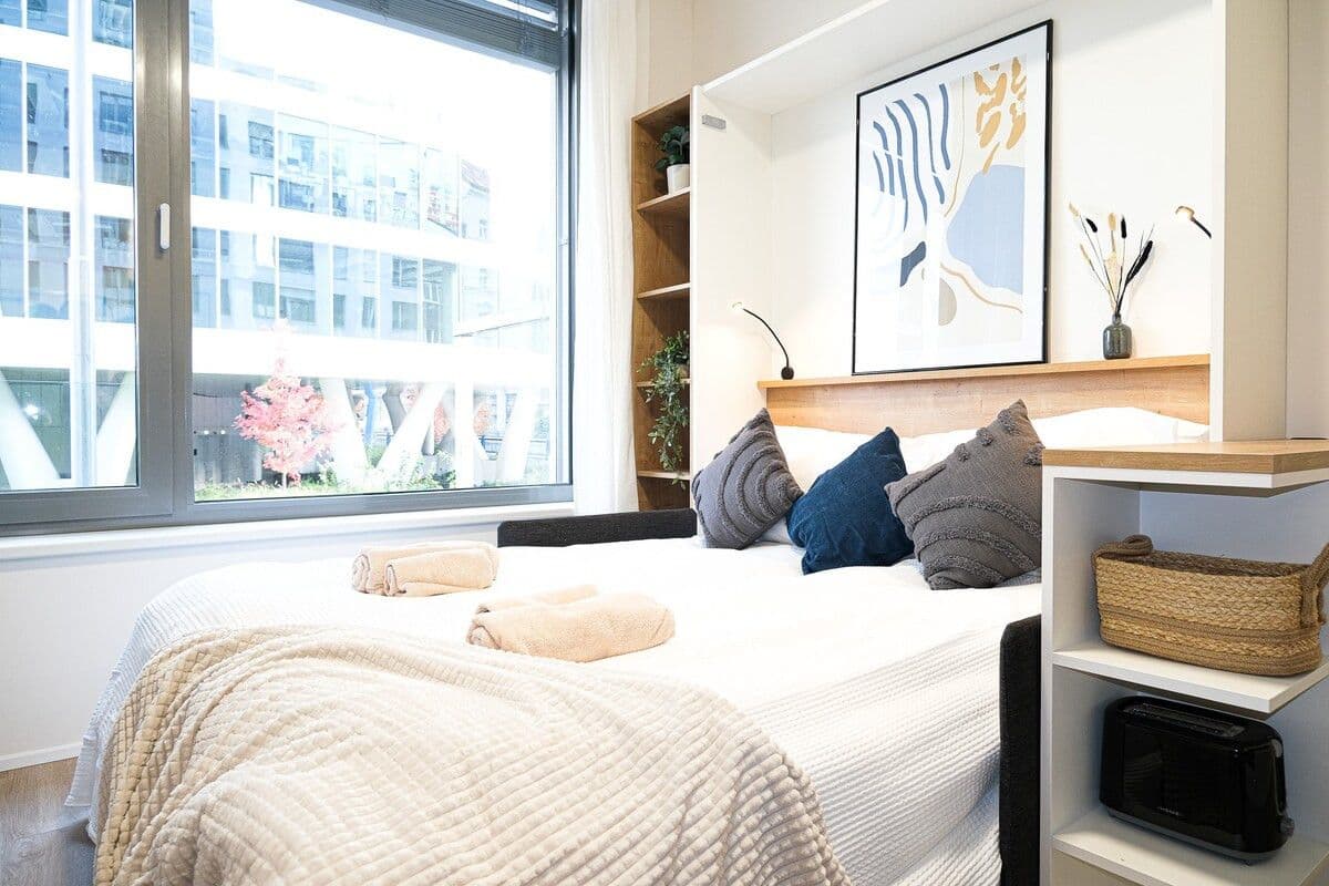 Prenájom bytu 20 m², Plzeňská, Praha, Praha Prenájom bytu 20 m², Plzeňská, Praha, Praha