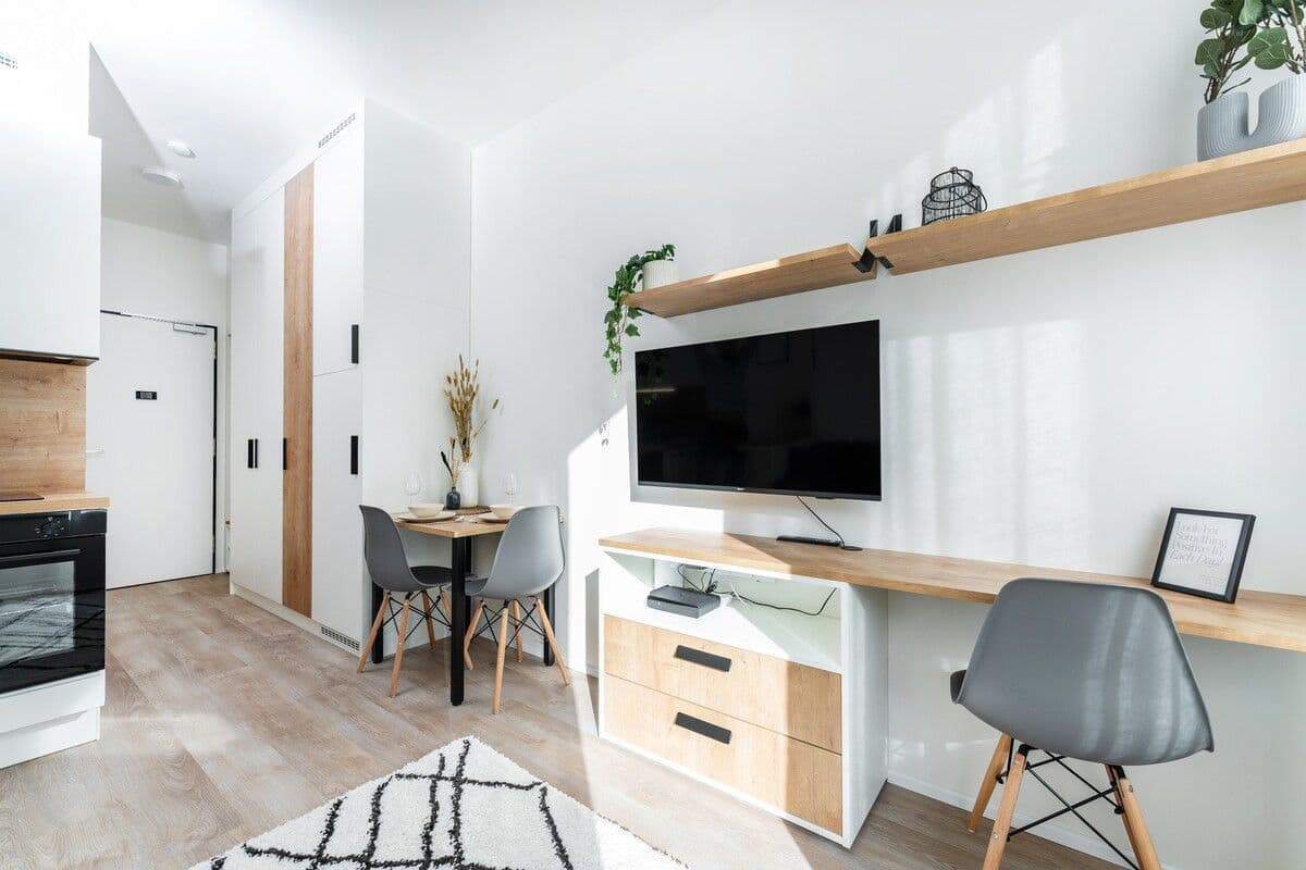 Prenájom bytu 20 m², Plzeňská, Praha, Praha Prenájom bytu 20 m², Plzeňská, Praha, Praha