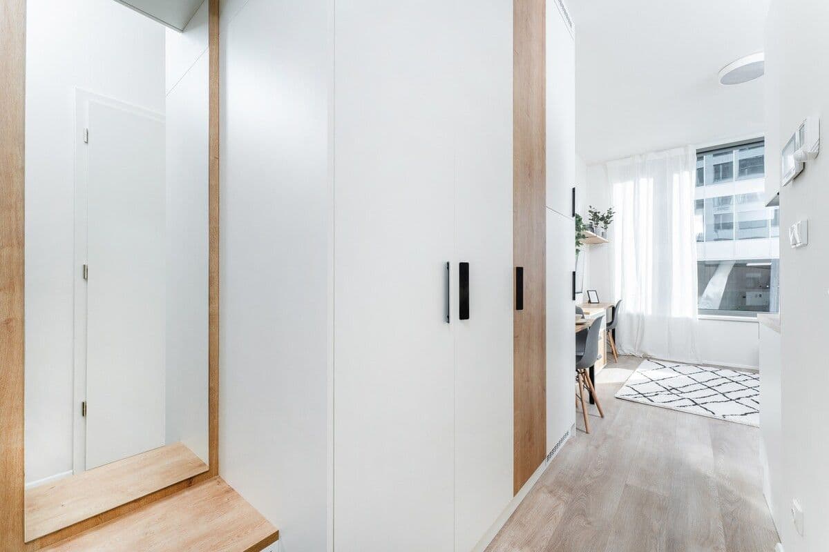 Prenájom bytu 20 m², Plzeňská, Praha, Praha Prenájom bytu 20 m², Plzeňská, Praha, Praha