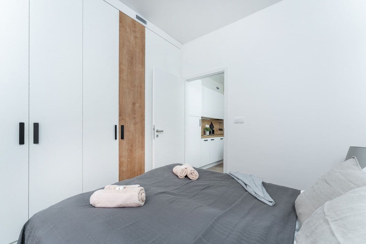 Prenájom bytu 35 m², Plzeňská, Praha, Praha Prenájom bytu 35 m², Plzeňská, Praha, Praha