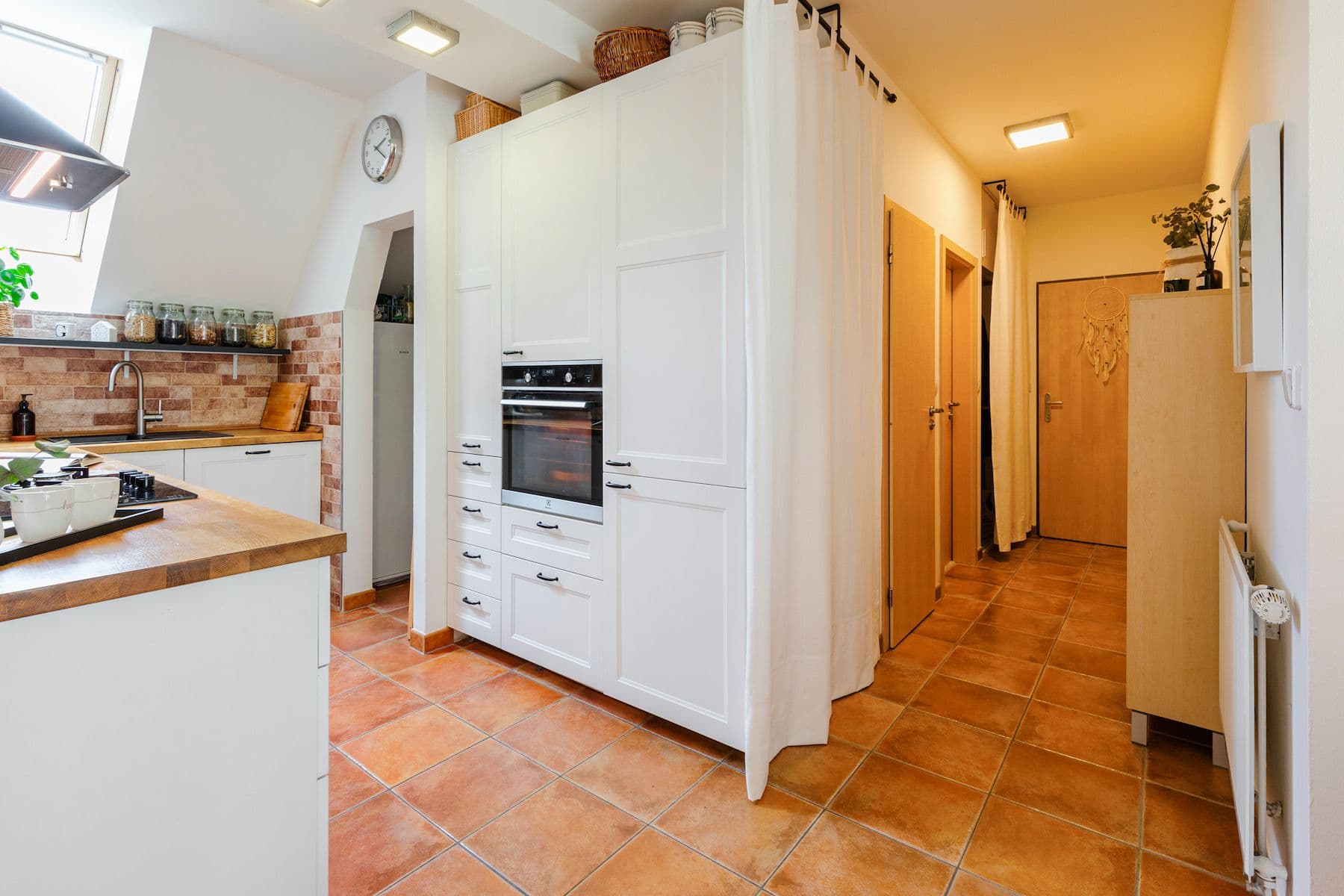 Predaj bytu 3-izbový 82 m², Křivoklátská, Praha, Praha Predaj bytu 3-izbový 82 m², Křivoklátská, Praha, Praha