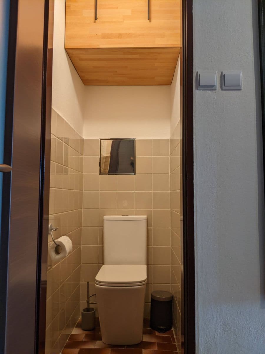 Prenájom bytu 2-izbový 47 m², Nad Palatou, Praha, Praha Prenájom bytu 2-izbový 47 m², Nad Palatou, Praha, Praha