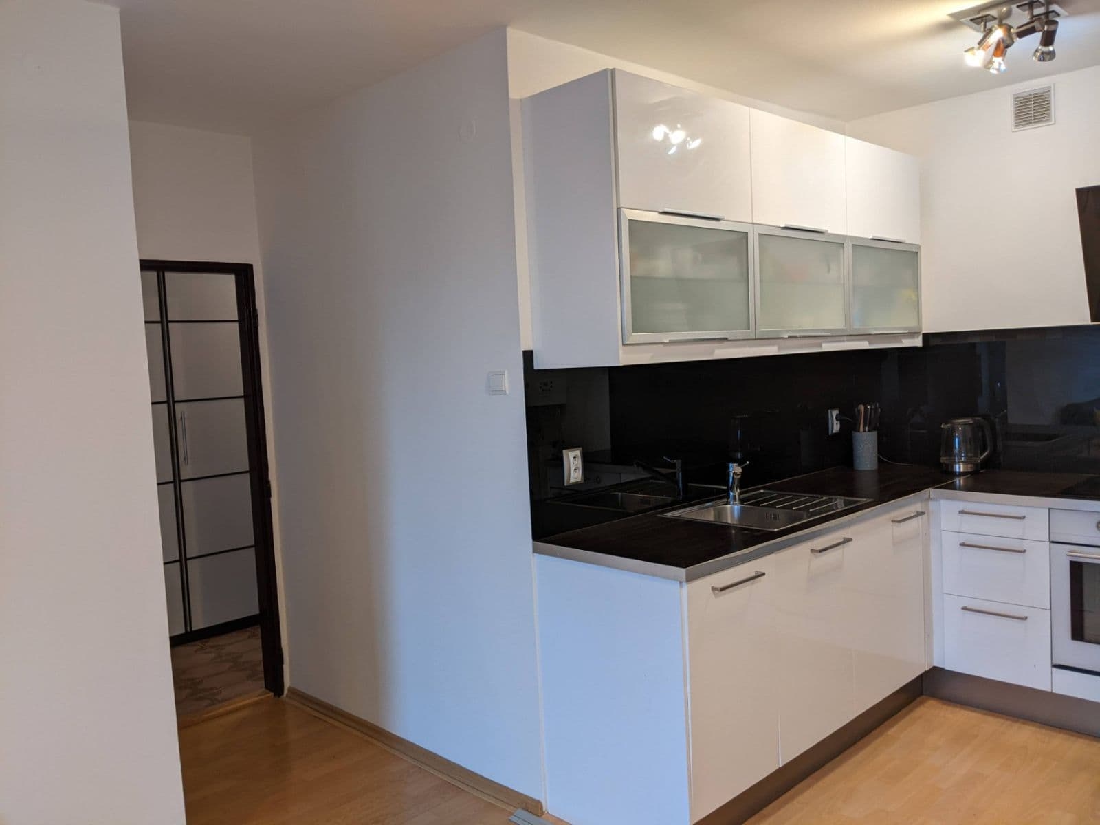Prenájom bytu 2-izbový 47 m², Nad Palatou, Praha, Praha Prenájom bytu 2-izbový 47 m², Nad Palatou, Praha, Praha
