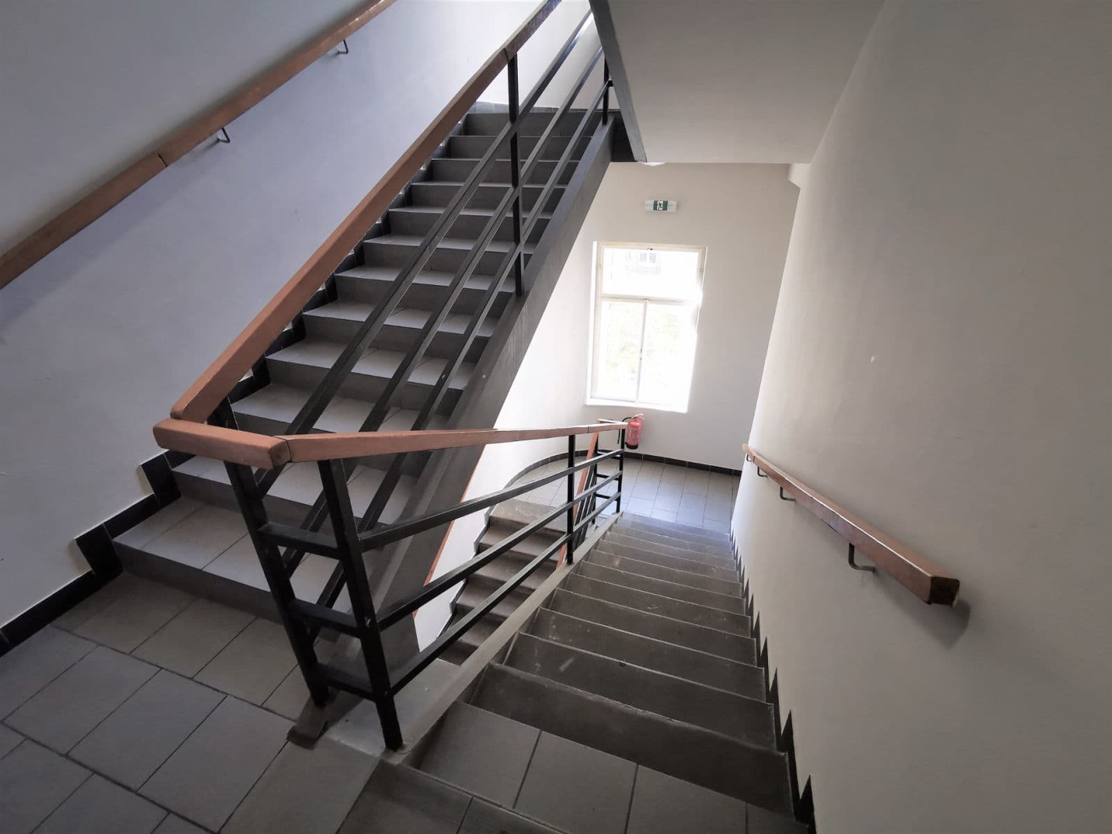 Prenájom kancelárie 29 m², Lublaňská, Praha, Praha Prenájom kancelárie 29 m², Lublaňská, Praha, Praha