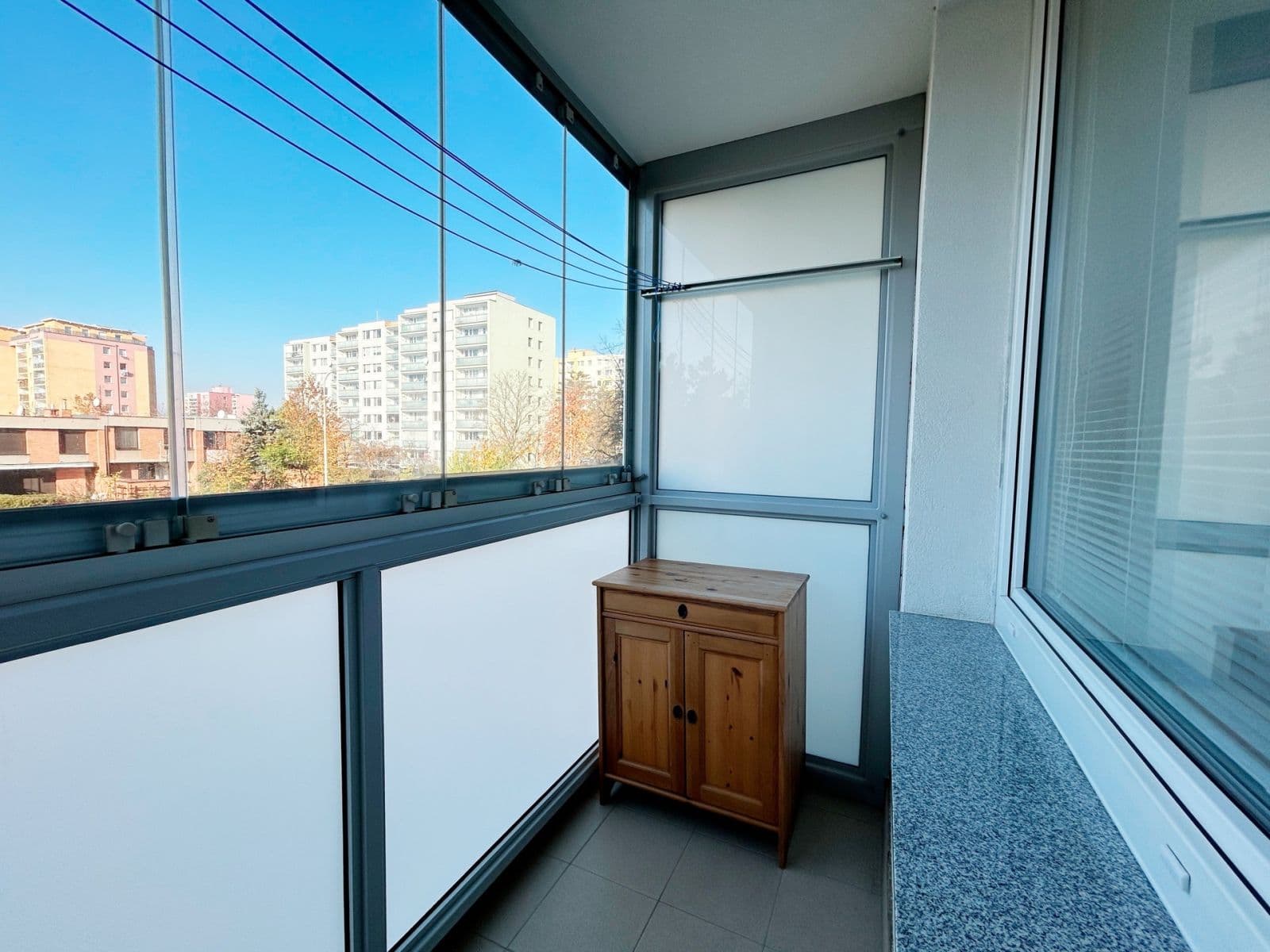 Prenájom bytu 3-izbový 56 m², Řešovská, Praha, Praha Prenájom bytu 3-izbový 56 m², Řešovská, Praha, Praha