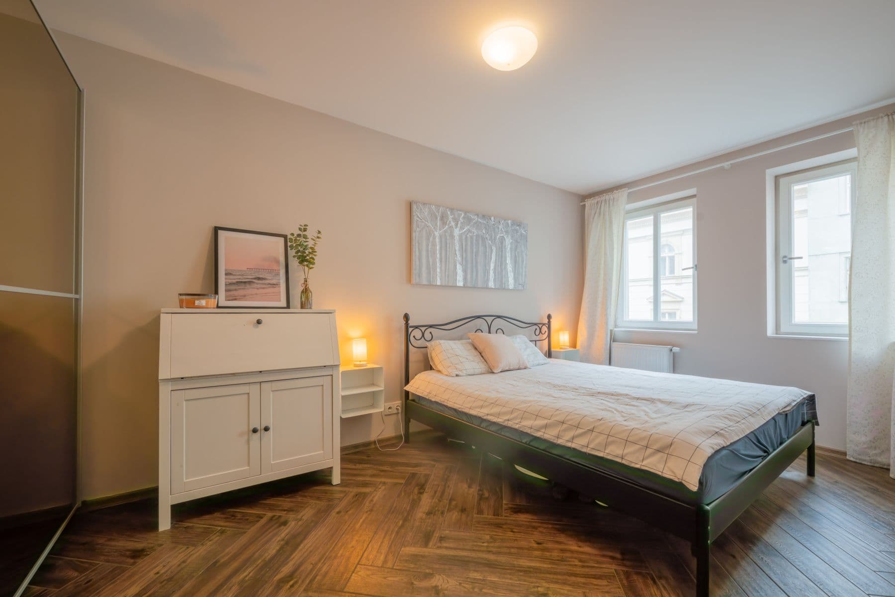 Prenájom bytu 68 m², Záhřebská, Praha, Praha Prenájom bytu 68 m², Záhřebská, Praha, Praha