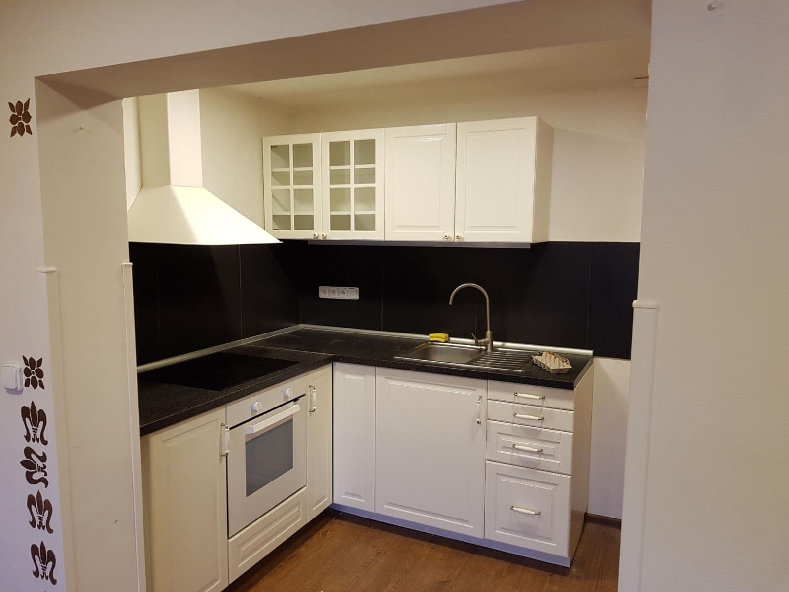 Prenájom bytu 2-izbový 50 m², Boční, Horoměřice, Středočeský kraj Prenájom bytu 2-izbový 50 m², Boční, Horoměřice, Středočeský kraj