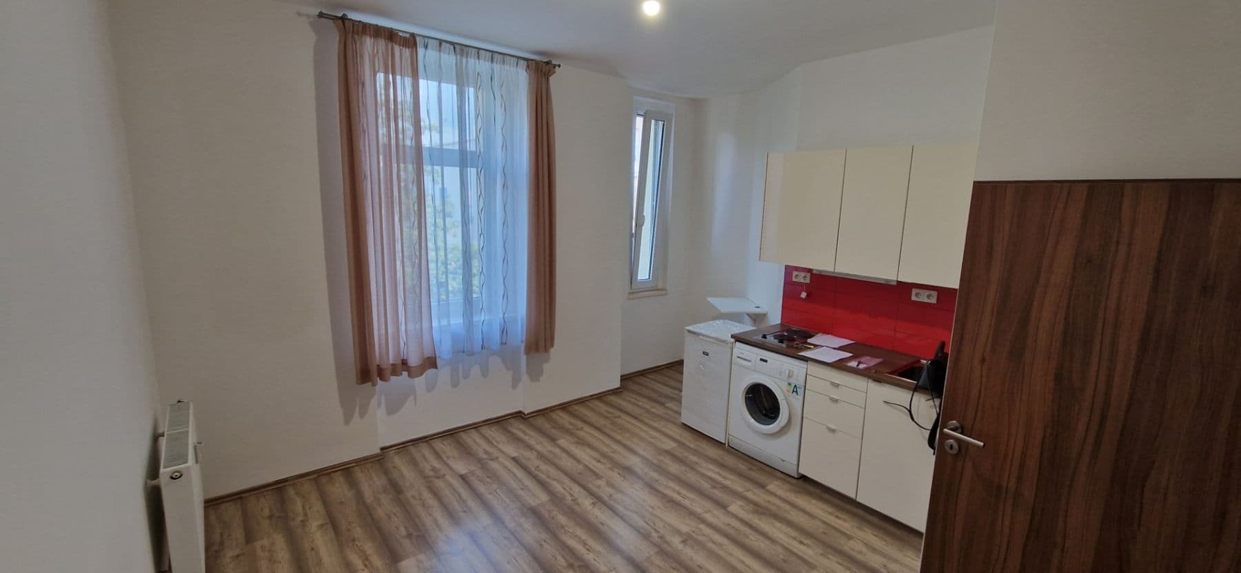 Prenájom bytu 1-izbový 28 m², Čestmírova, Praha, Praha Prenájom bytu 1-izbový 28 m², Čestmírova, Praha, Praha