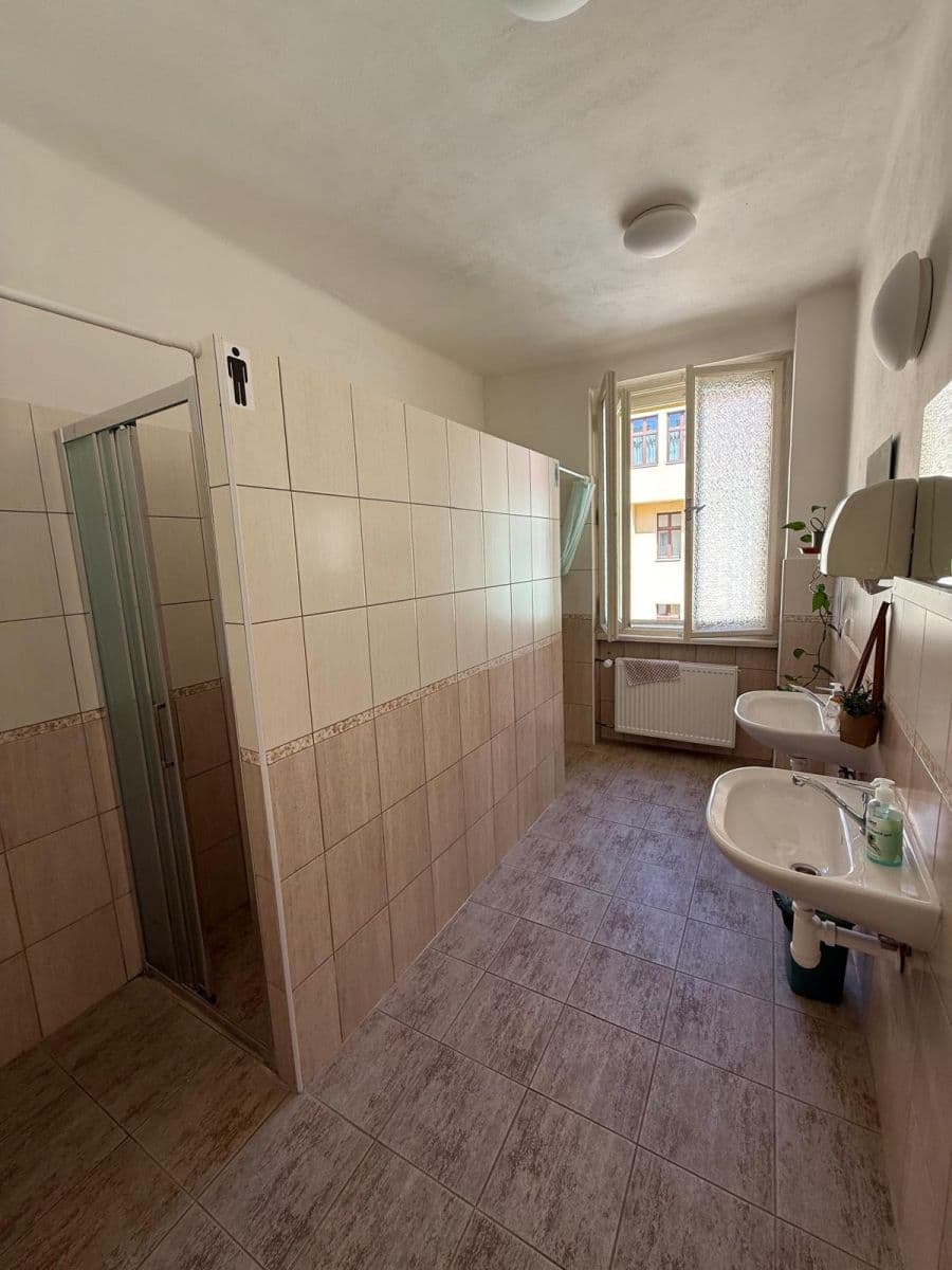 Prenájom bytu 300 m², Lublaňská, Praha, Praha Prenájom bytu 300 m², Lublaňská, Praha, Praha