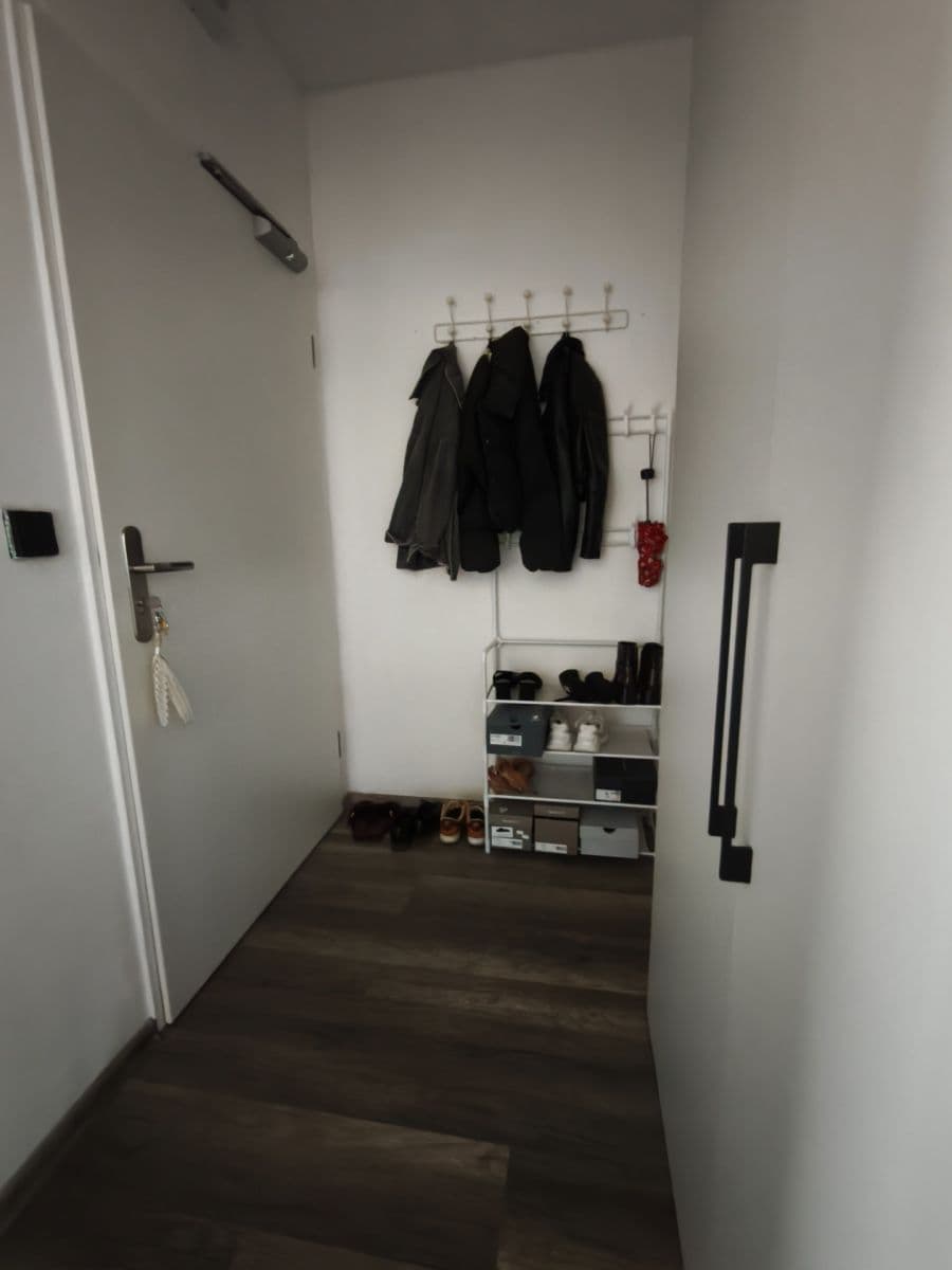 Prenájom bytu 1-izbový 23 m², Děčínská, Praha, Praha Prenájom bytu 1-izbový 23 m², Děčínská, Praha, Praha