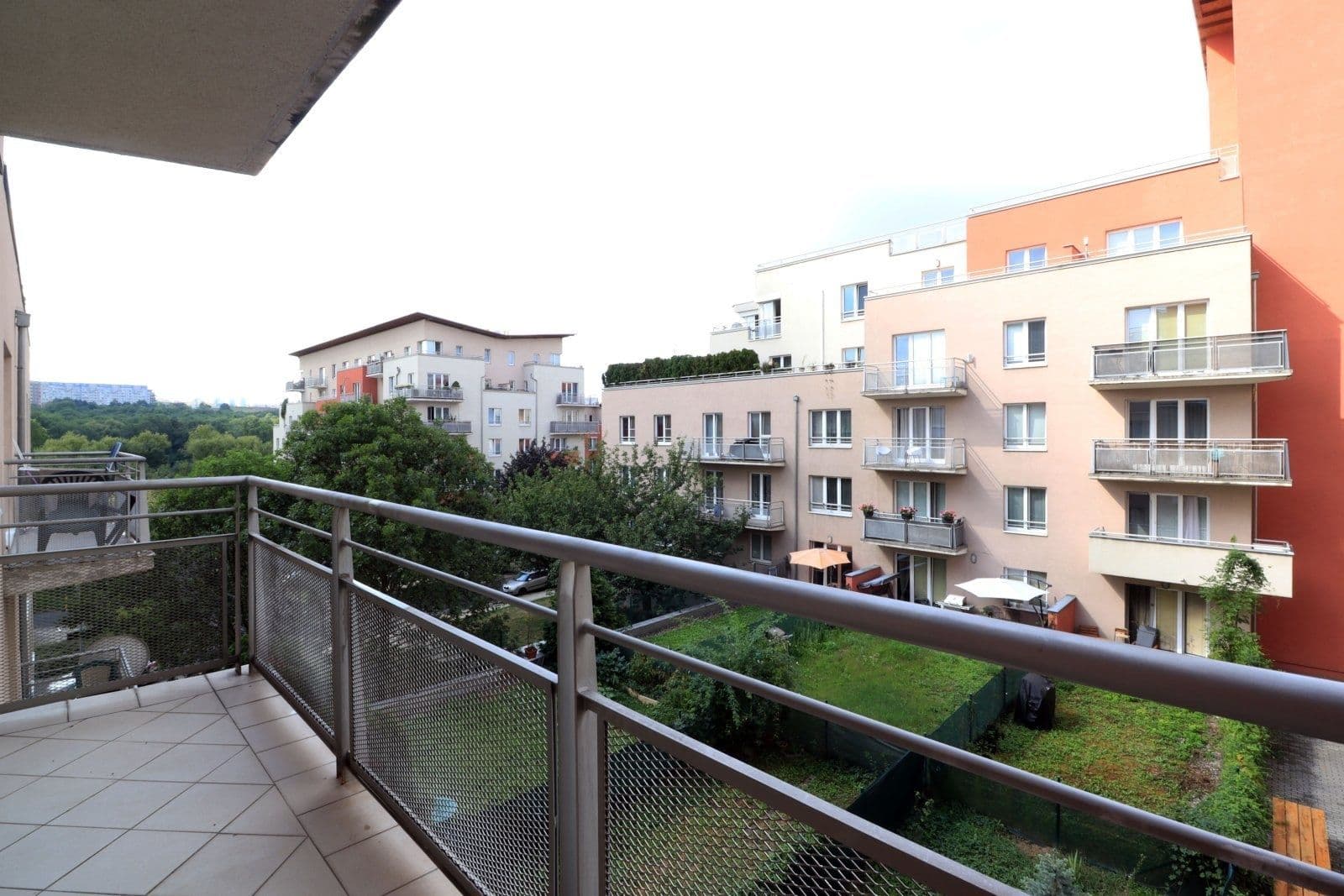 Prenájom bytu 1-izbový 29 m², Velenovského, Praha, Praha Prenájom bytu 1-izbový 29 m², Velenovského, Praha, Praha