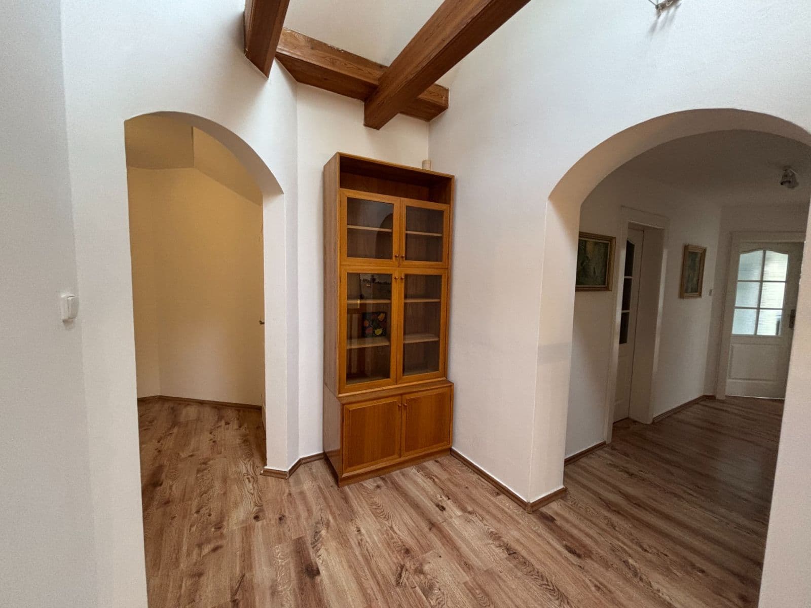 Predaj domu 347 m², pozemek 980 m², Ke Statenicím, Tuchoměřice, Středočeský kraj Predaj domu 347 m², pozemek 980 m², Ke Statenicím, Tuchoměřice, Středočeský kraj