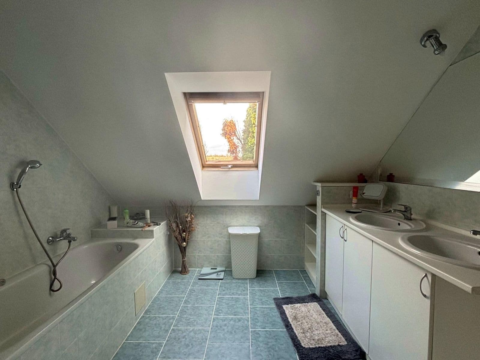 Predaj domu 347 m², pozemek 980 m², Ke Statenicím, Tuchoměřice, Středočeský kraj Predaj domu 347 m², pozemek 980 m², Ke Statenicím, Tuchoměřice, Středočeský kraj